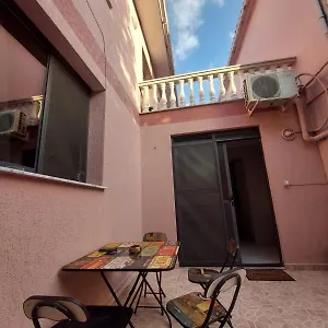 Bed & Breakfast Gex Tirana